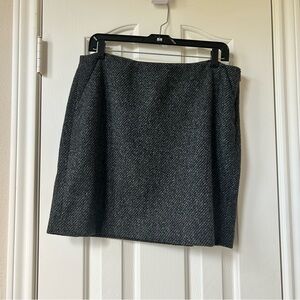 Banana Republic Gray Wool Women's Skirt Size 10